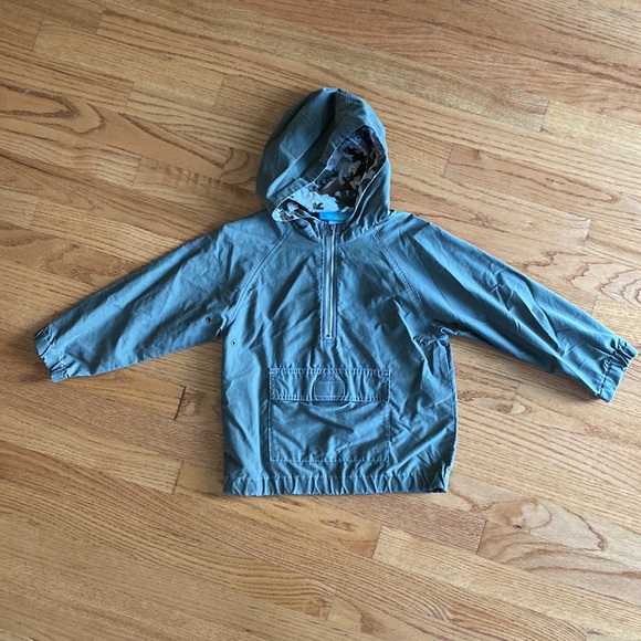 Bundle of 12 Items! Boys size 4 - Picture 5 of 10